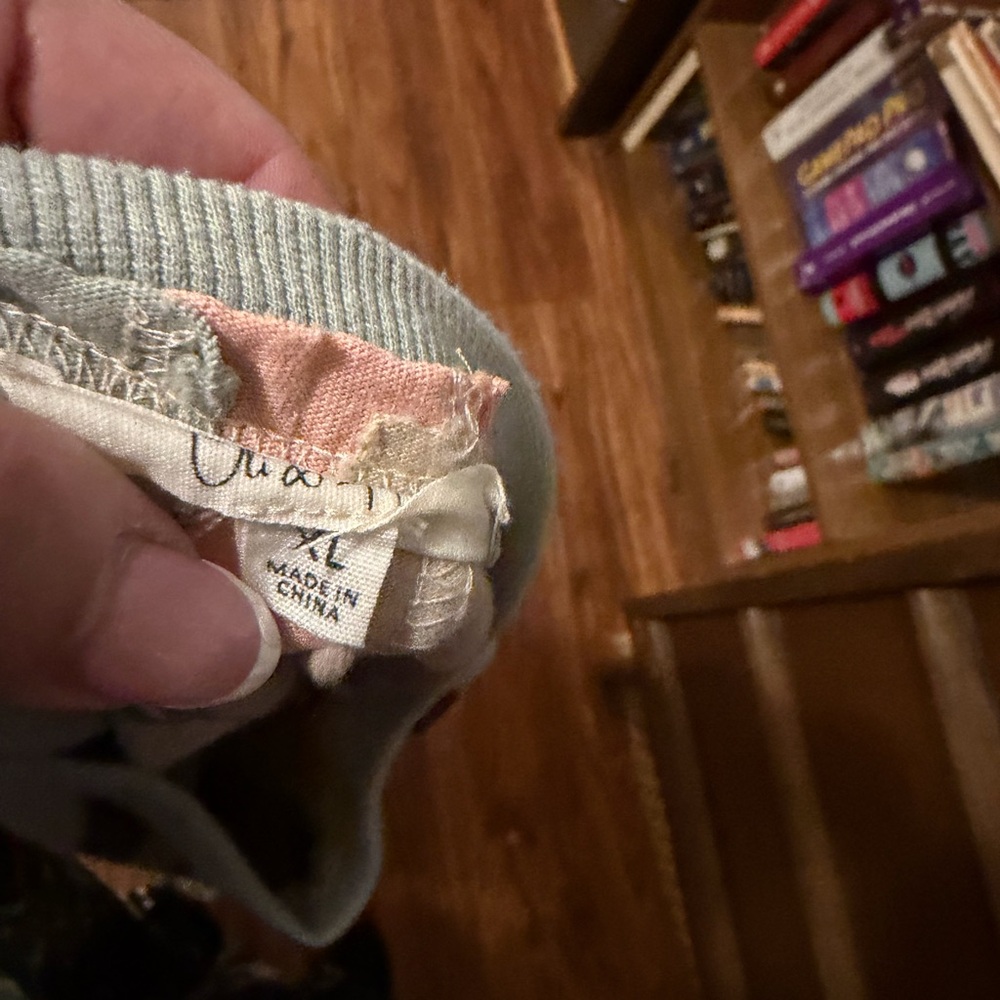 Oli & Hali Multicolor Patchwork Sweatshirt - image 3